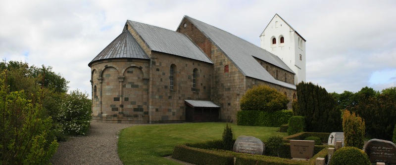 Fil:Vestervig Kirke.jpg