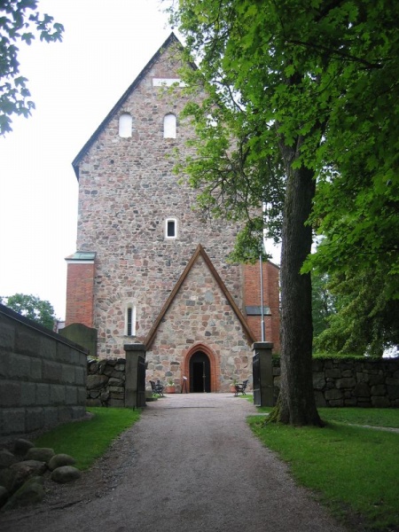 Fil:Gamla Uppsala kyrka 2.jpg