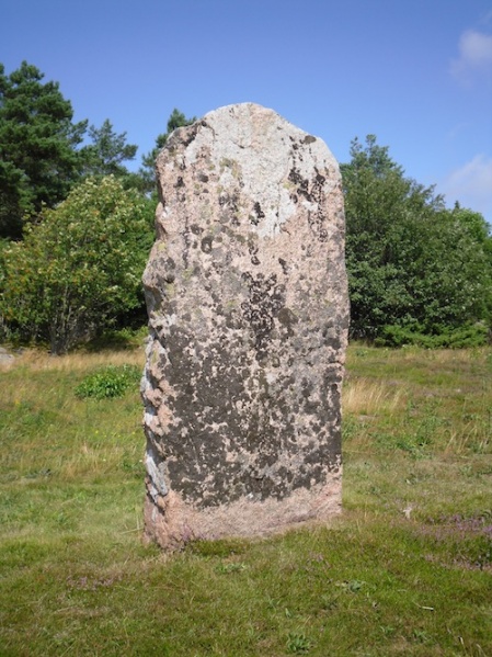 Fil:Greby gravfält 7.jpg