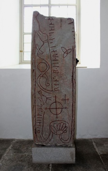 Fil:Runesten Getinge 1.JPG